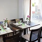Hotel Haus Anna An Der Stadtmauer 3*