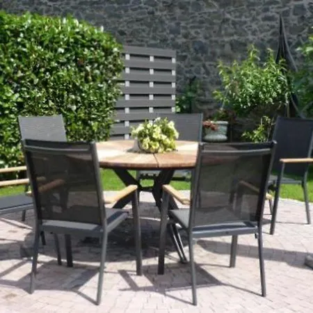 Haus Anna An Der Stadtmauer Otel Hanau