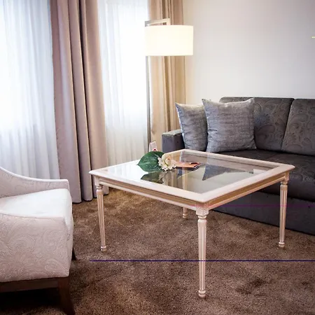Haus Anna An Der Stadtmauer Hotel 3*