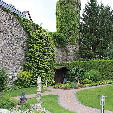 Haus Anna An Der Stadtmauer Hotel