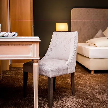 Haus Anna An Der Stadtmauer 3* Hanau