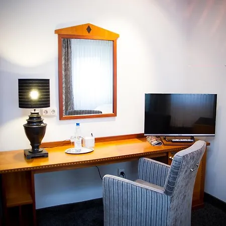 Haus Anna An Der Stadtmauer Otel 3*