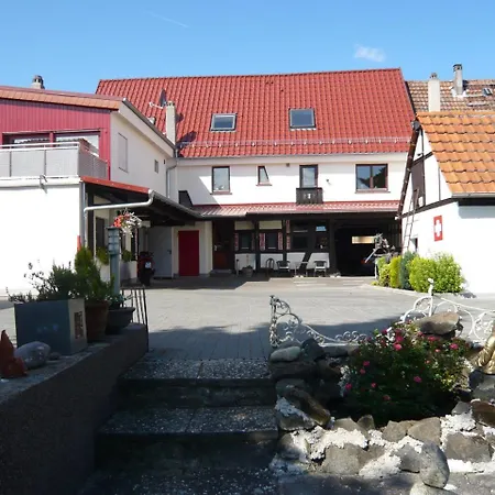 Otel Haus Anna An Der Stadtmauer 3*