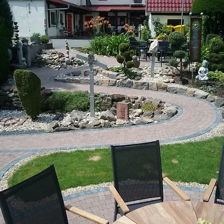 Haus Anna An Der Stadtmauer Hotel