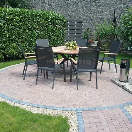 Hotel Haus Anna An Der Stadtmauer