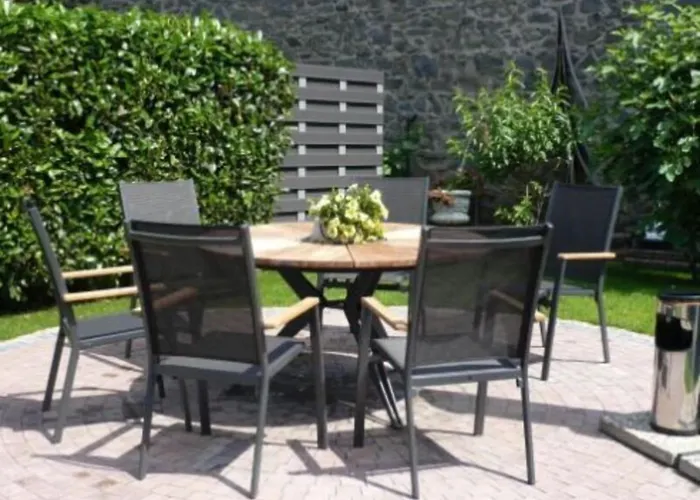 Haus Anna An Der Stadtmauer Hanau