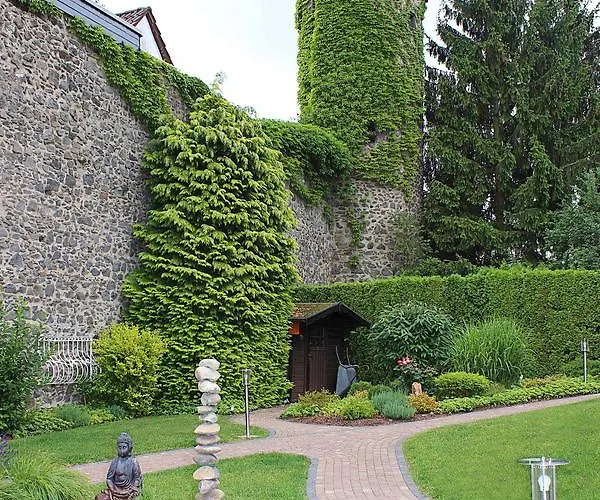 Haus Anna An Der Stadtmauer Hotel